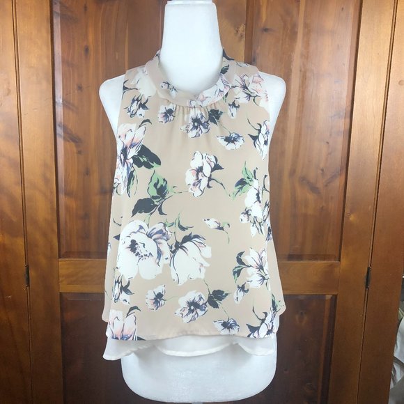 ASTR the Label Beachy Floral High Neck Crop Top Fairy Festival Summer Concert - Picture 1 of 13